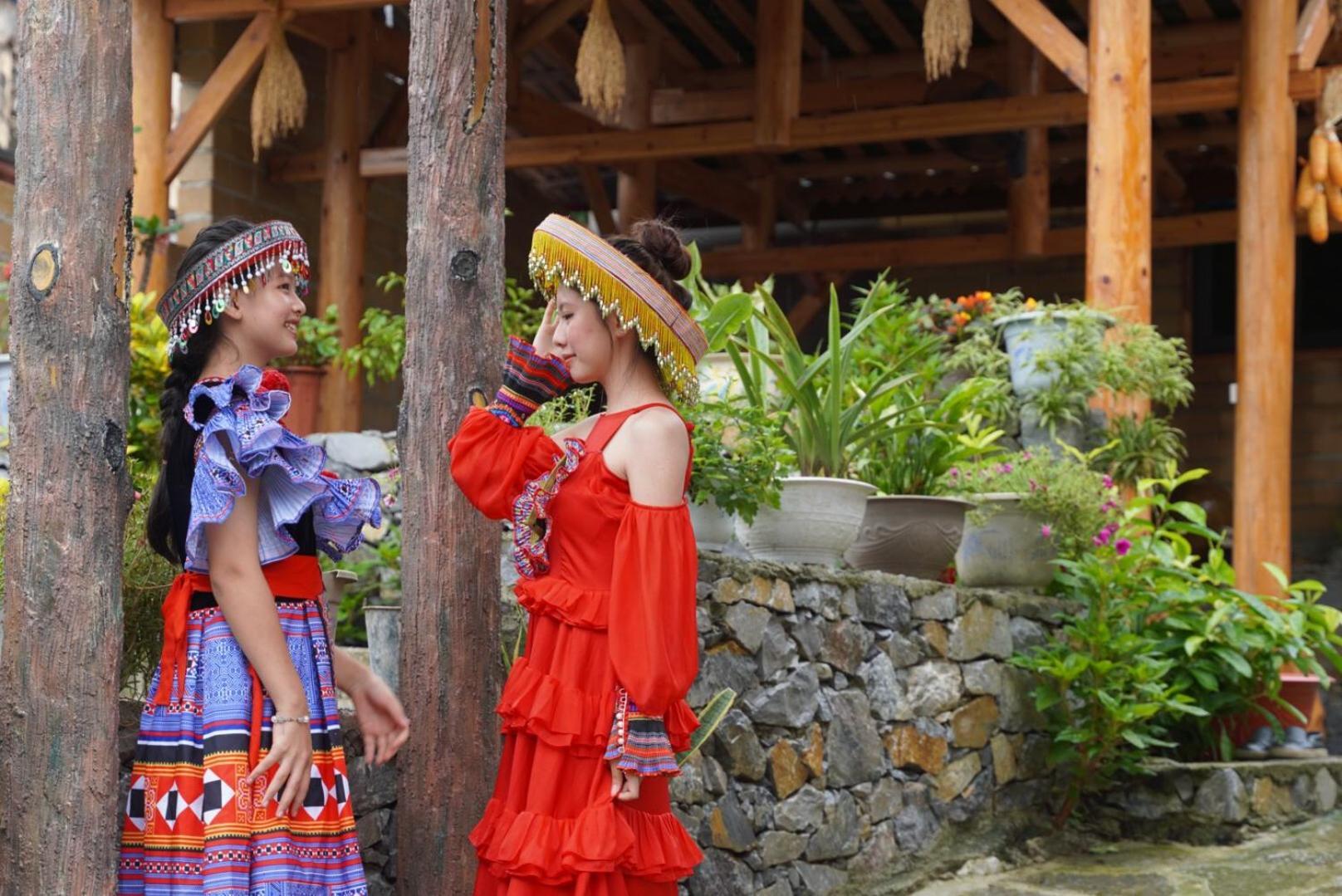 Tom Tep Homestay Ha Giang Exteriör bild