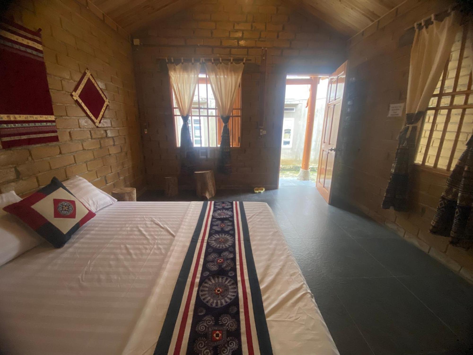 Tom Tep Homestay Ha Giang Exteriör bild